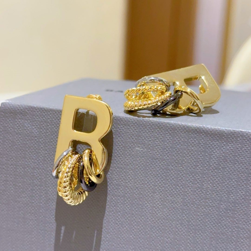 Ba1en*iaga earrings